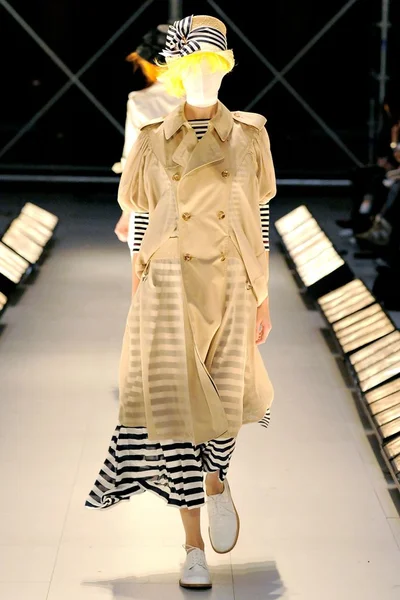 Look 38